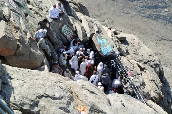 De eerste openbaring kwam naar de grot waar de profeet Mohammed — Stockfoto