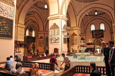 bursa Ulu Camii, dua Müslümanlar