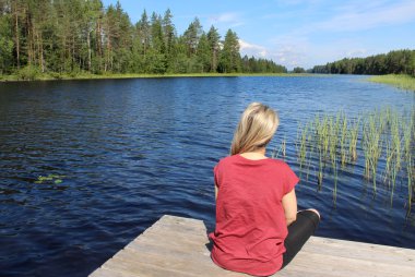 Finlandiya'da genç güzel kadın