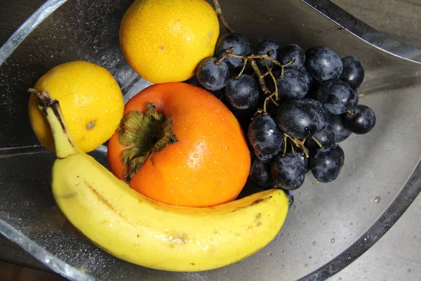 Mezcla Vívidas Frutas Multicolores Hermoso Jarrón Imagen De Stock