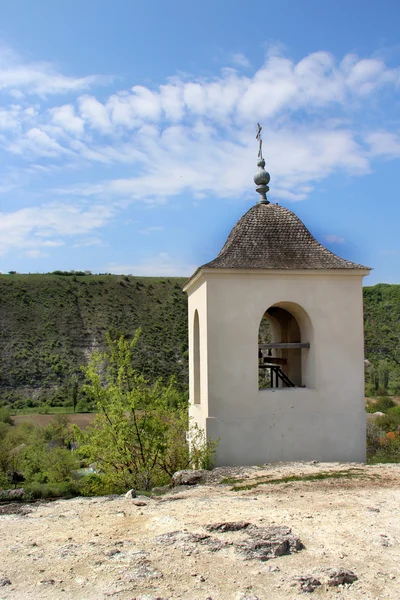 Moldova, Orheiul Vechi manastırda mağara — Stok fotoğraf