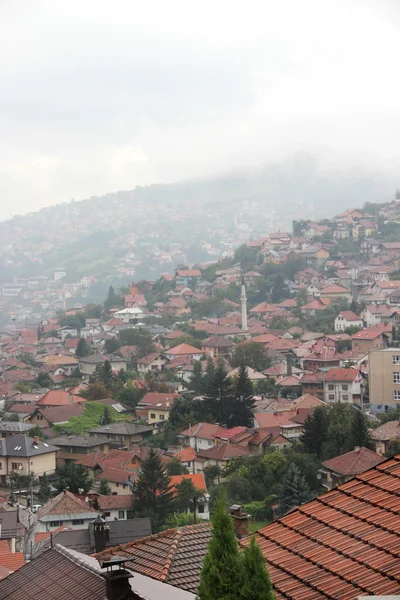 O centro da cidade de Sarajevo, Bósnia e Herzegovina — Fotografia de Stock