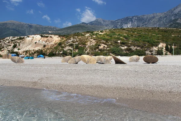 Дивовижні пляжі Dhermi, Албанії — стокове фото