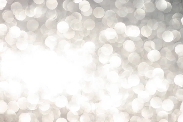 Gümüş Beyazı Parıldayan Noel Işıkları Bulanık Soyut Arkaplan — Stok fotoğraf