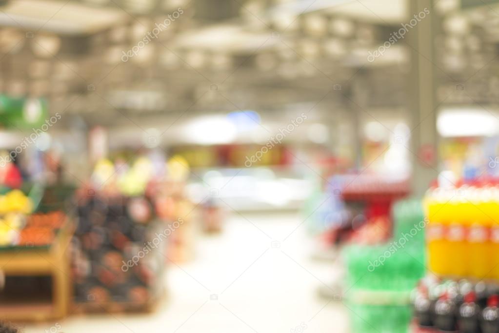 Supermarket store blur background with bokeh