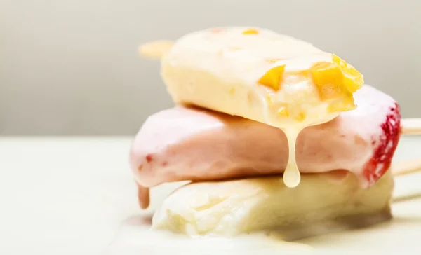 Melting Ice Cream Bars — Stock Photo, Image