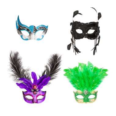 Dört Mardi Gras maskesi