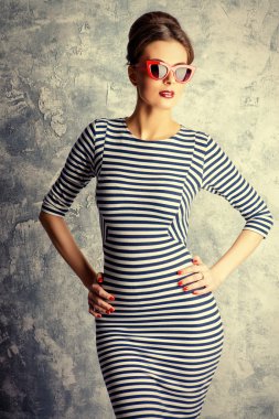 Retro kadınsı. Güzellik, moda.