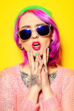 Dövme. Modern üretimi.