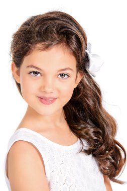 Sekiz yaşında bir kız