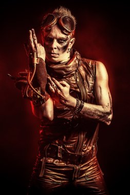 Cyberpunk. Fantastik, adam bir mekanik cihazlar ile.