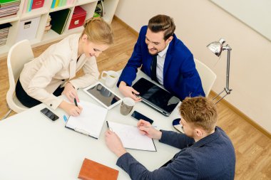 Bankacılık, iş ortakları