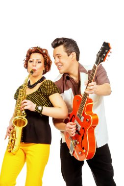 gitarist ve saksofoncu