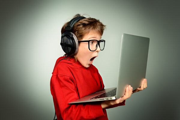 компьютерная присадка, школьник
