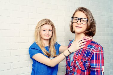 arkadaşlar erkek ve kız