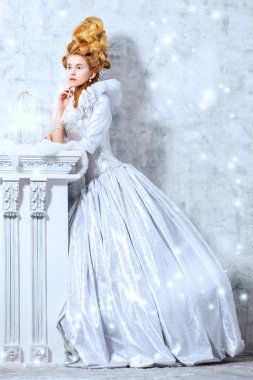 Peri ışık. Rönesans ve Barok tarzı.