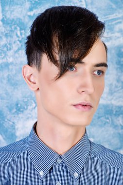 Gelişmiş saç modeli, bang.