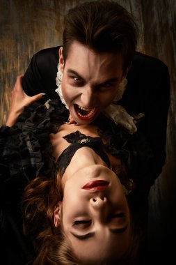 Undead haline. Cadılar Bayramı. 