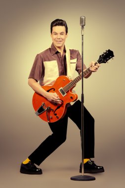 şarkıcı yendi. Rock'n'roll, Cazcı. Nostalji.