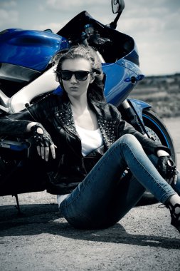 Sürücü motosiklet. Macera. 