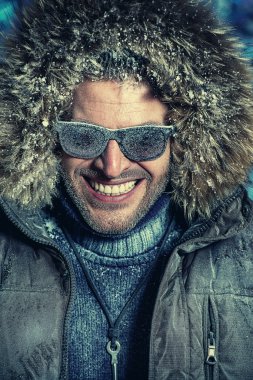 beyaz dişler gülümseme