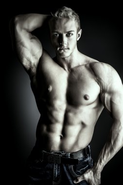 maço adam