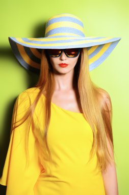 reklam güneş gözlüğü