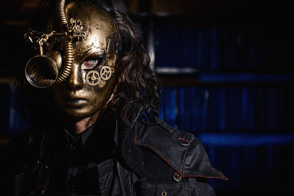 golden mask