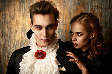 craftiness couple of vampires clipart