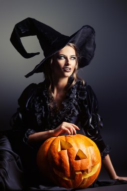 Karanlığın içinde Güzellik