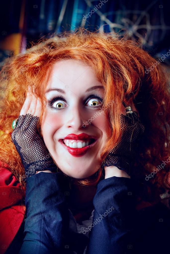 https://st2.depositphotos.com/1606463/8825/i/950/depositphotos_88259296-stock-photo-crazy-looking-witch.jpg