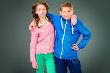 iyi arkadaş. Stüdyo vurdu.