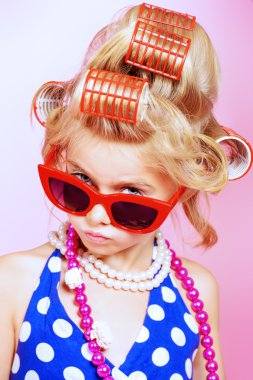 Retro görüntü. Çocuk Moda, kozmetik.