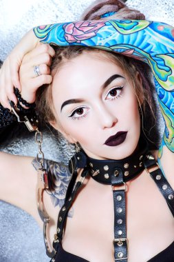 dövme tarzı. BDSM.