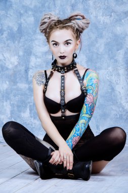 BDSM tarzı. Cinsel genç kadın