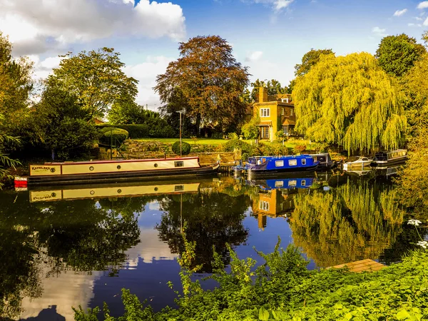 Rivier avon Leicester uk — Stockfoto