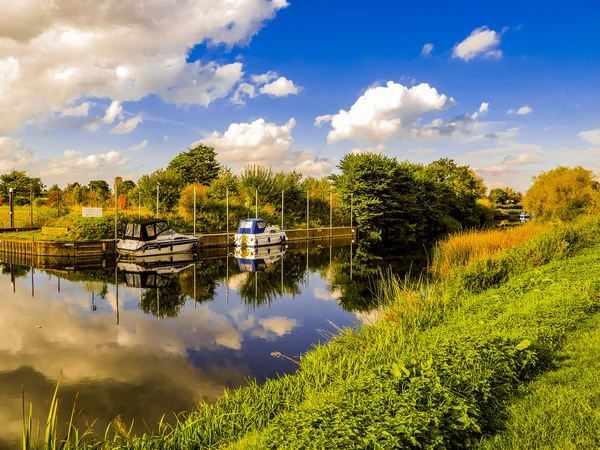 Rivier avon Leicester uk — Stockfoto