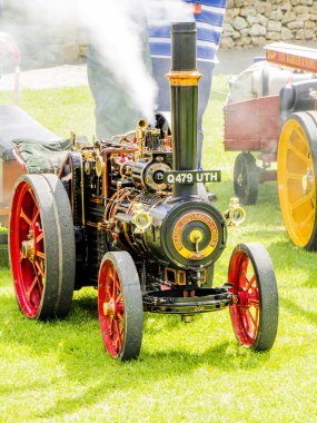 steam engine fair clipart