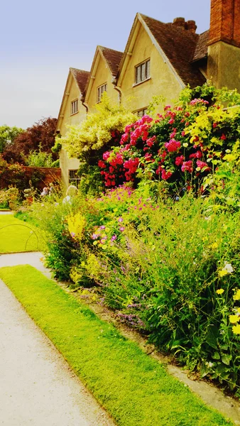 Stately home — Stock Photo, Image