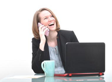 İş kadını ve iyi haber telefon görüşmesi