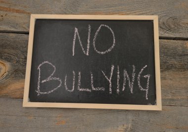 Anti-zorba mesaj veya hiçbir zorbalık