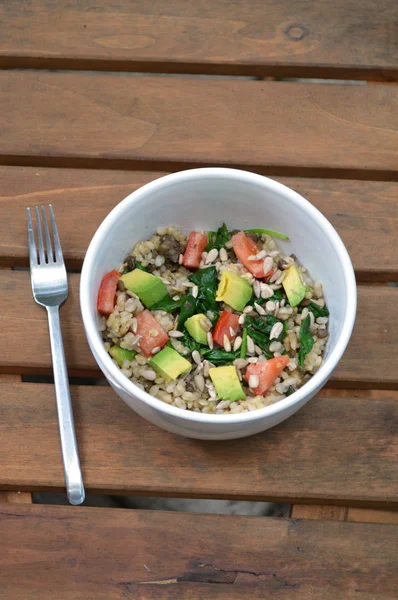 Healthy lentil and brown rice salad — Stock Photo, Image