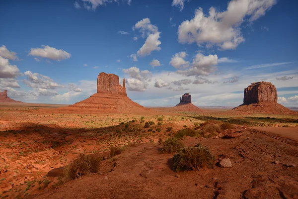 Monument Valley yerler — Stok fotoğraf