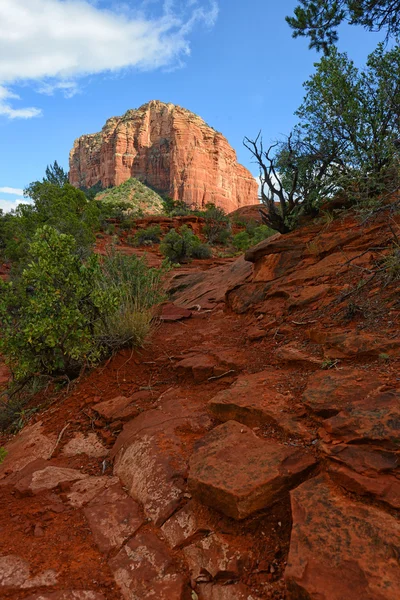 Bella immagine di paesaggio roccioso rosso a Sedona — Foto Stock