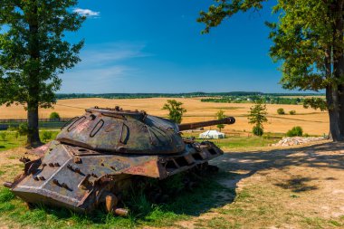 ağır askeri tank 3 paslı alanında
