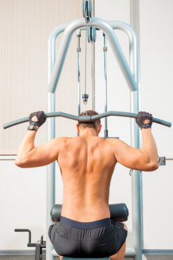 Sporcular spor simülatörde geri yanıyor