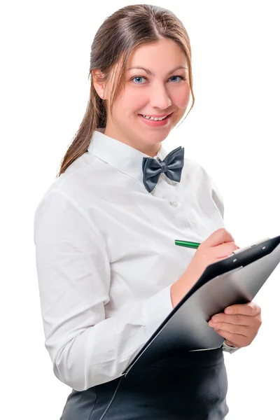 Retrato aislado de una camarera feliz con bloc de notas — Foto de Stock