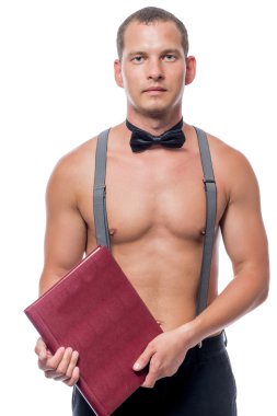 Kaslı adam ile poz bir beyaz bir arka plan menüsünde