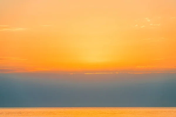 Malebný Pohled Oranžový Západ Slunce Mořské Krajině — Stock fotografie
