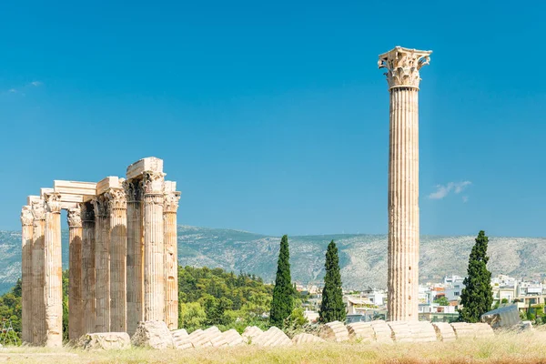 Yunan Olympian Zeus Tapınağı Atina Yunanistan Antik Kalıntıları Olan Manzara — Stok fotoğraf